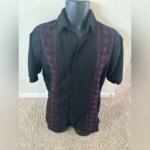 Men’s button front black size Medium M Cabana short sleeve shirt Hawaiian style